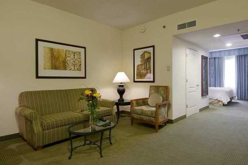 Hilton Garden Inn Tampa Ybor Historic District Rum bild